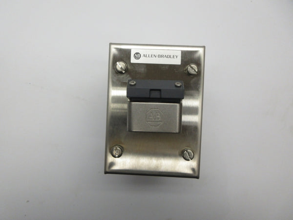 ALLEN BRADLEY 800H-1HX4 SER. R (BR/WH) NSMP