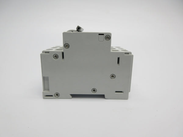 ALLEN BRADLEY 1492-CB3G250 SER. C 277V 25A NSNP