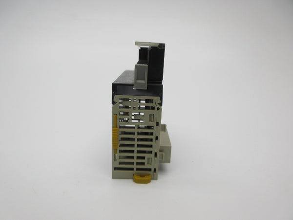 OMRON CJ1W-ID211 24VDC NSNP