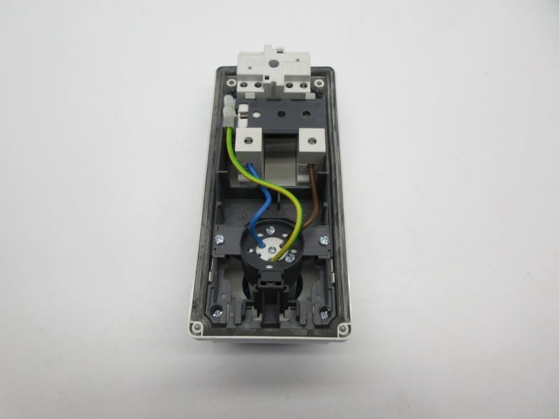 SCHNEIDER ELECTRIC 82131 200-250V 16A NSNP
