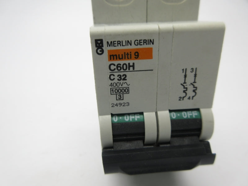 MERLIN GERIN 24923 400V 32A NSNP
