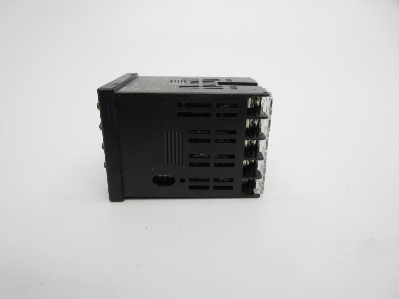 OMRON H5CX-AD-N 250VAC 5A 0.001S-9999H NSNP