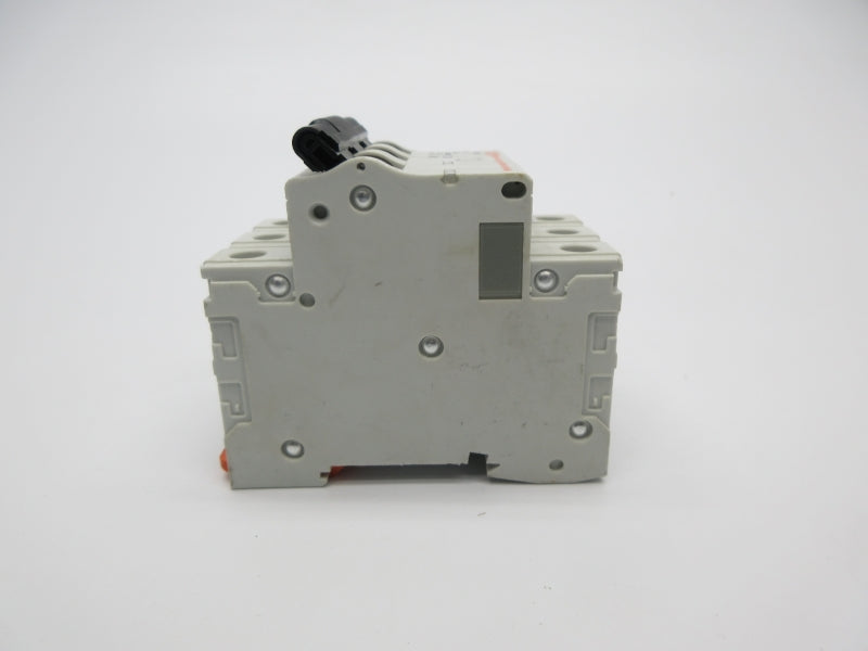 LOVATO P1MB3PB4 400V 4A NSNP