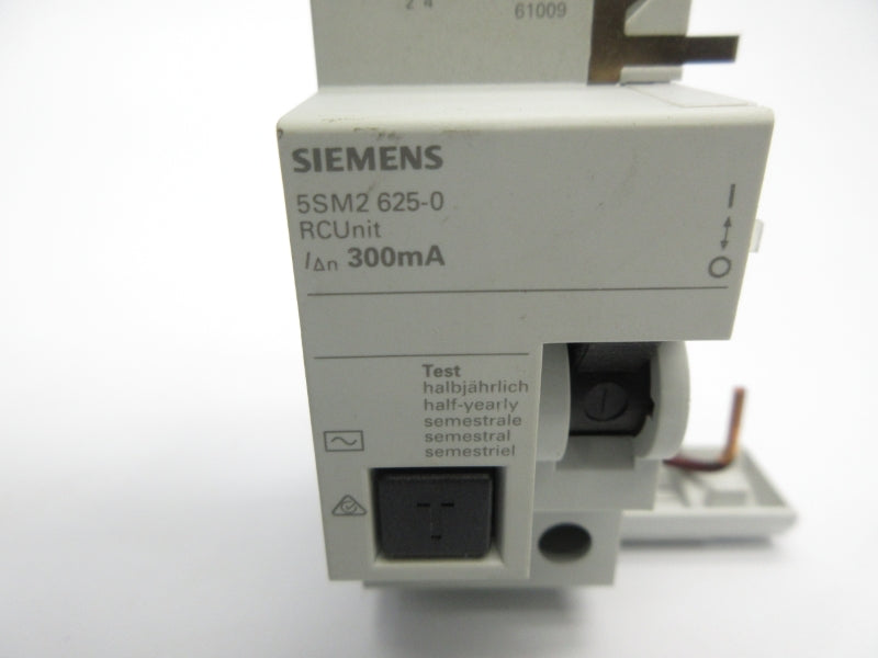 SIEMENS 5SM2625-0 NSNP