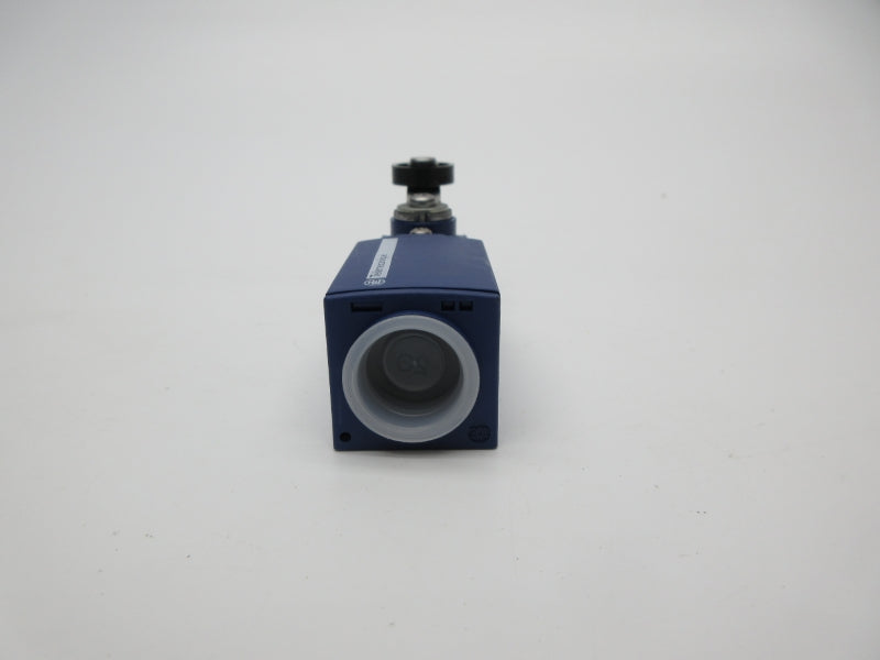 TELEMECANIQUE XCKN2918P20 240V 3A NSNP