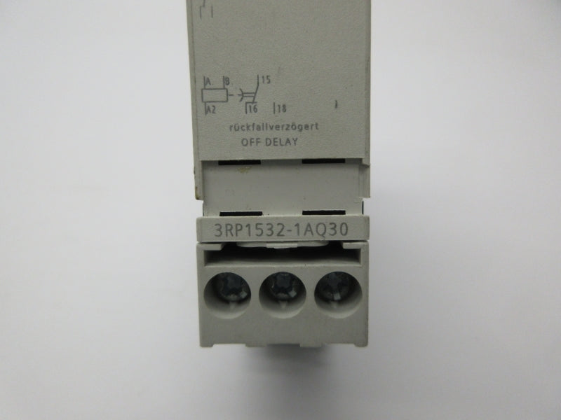 SIEMENS 3RP1532-1AQ30 100-127VAC 1.5-30S NSNP