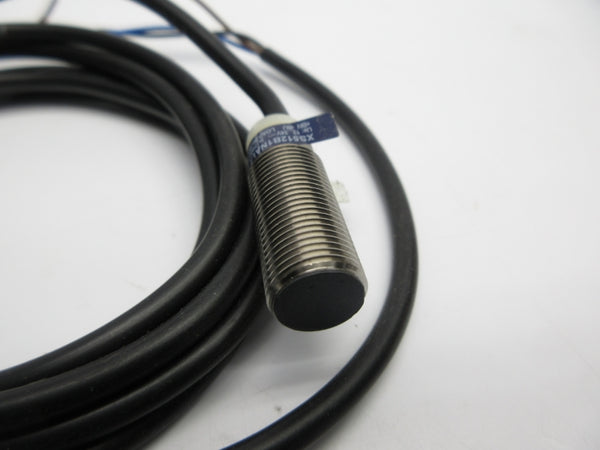 TELEMECANIQUE XS512B1NAL2 12-24V NSNP