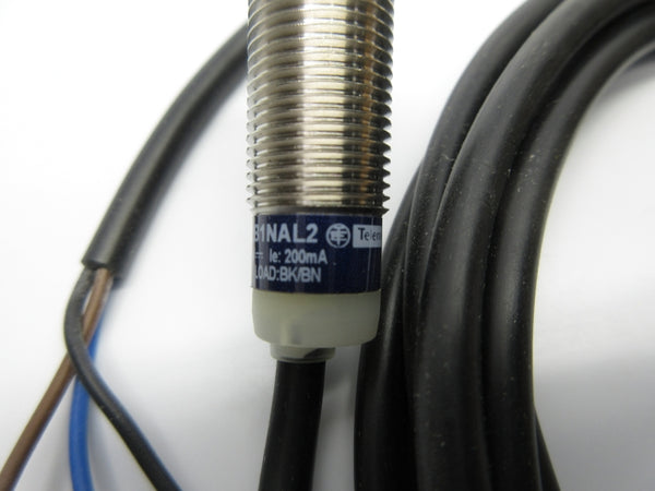 TELEMECANIQUE XS512B1NAL2 12-24V NSNP