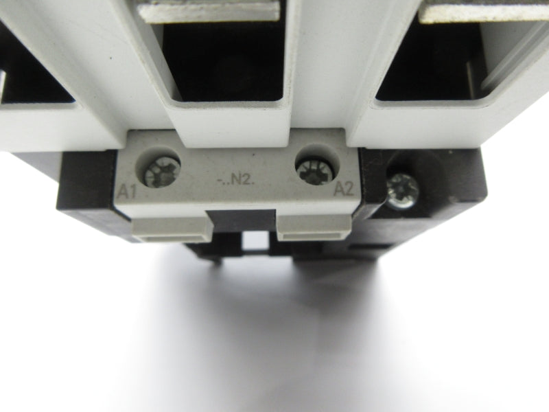 SIEMENS 3RT1044-1AN24 220V UNMP