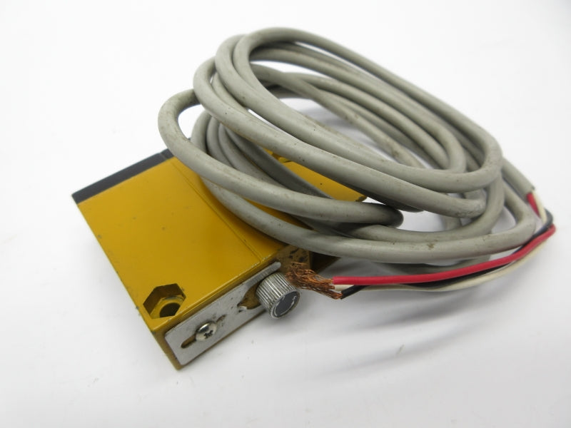 OMRON E3S-LS20XB4 12-24VDC UNMP