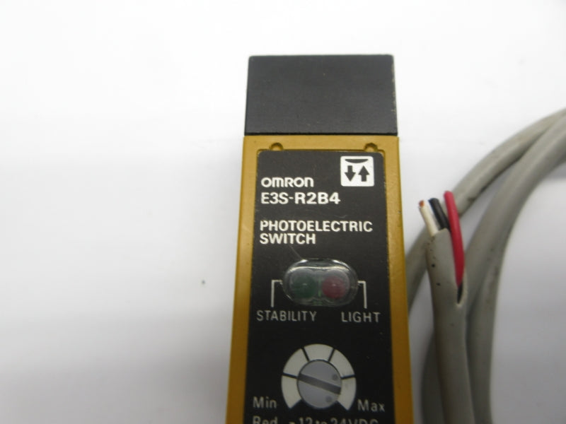 OMRON E3S-R2B4 12-24VDC UNMP