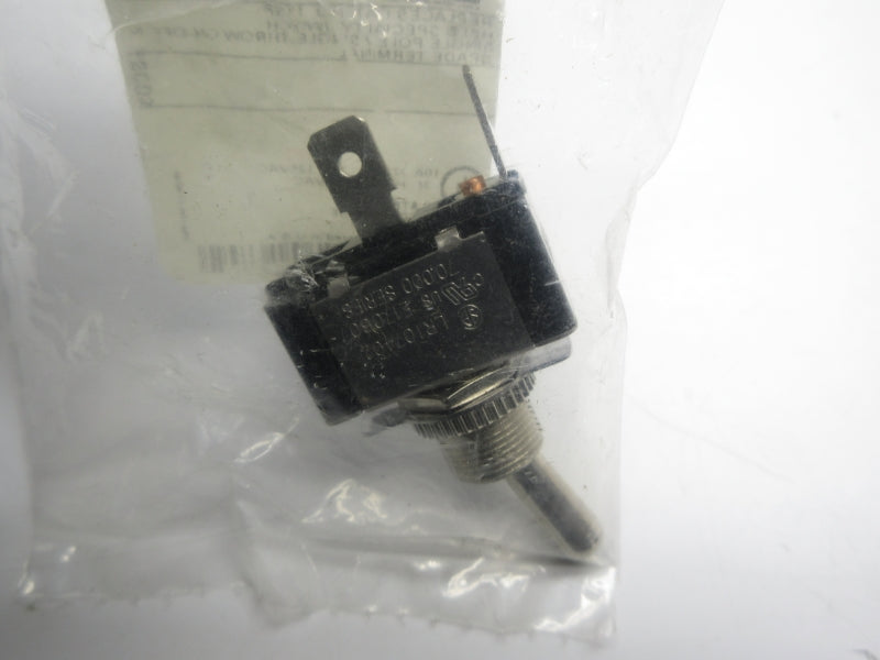 HUBBELL HBL11SP 277VAC 10A NSMP