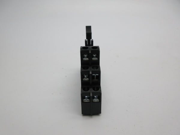 ALLEN BRADLEY 700-HN122 SER. B 250VAC 5A NSNP