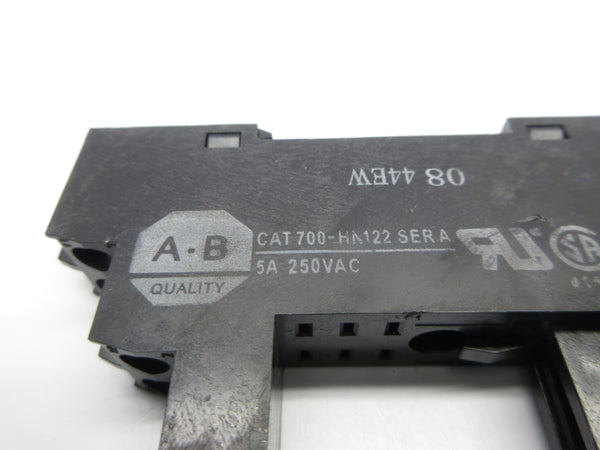 ALLEN BRADLEY 700-HN122 SER. B 250VAC 5A NSNP