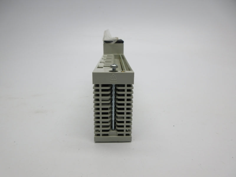 SCHNEIDER AUTOMATION 140DDM69000 24-125VDC NSMP