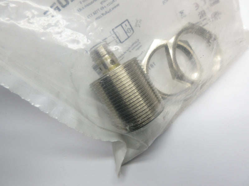 BALLUFF BES516-327-G-E5-Y-S4 BES00RW 10-30VDC NSMP