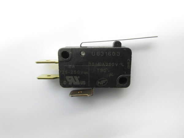 CROUZET U831603 125-250VAC 8A NSNP