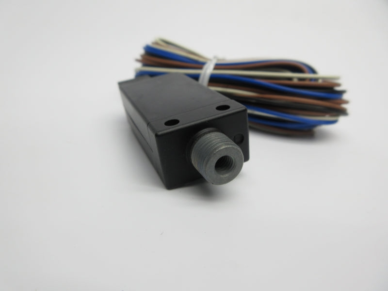 SMC ZSE1-T1-55CL 12-24VDC NSNP