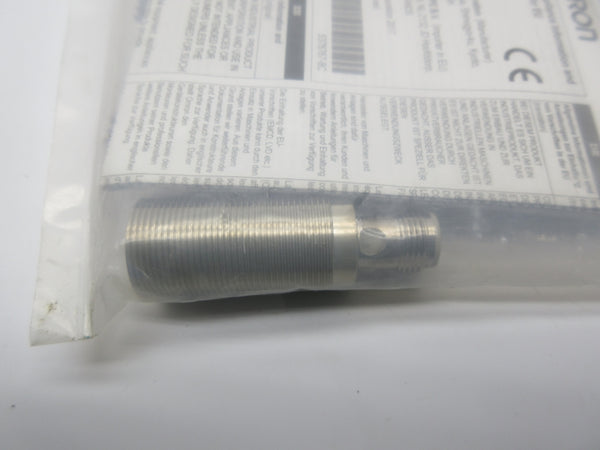 OMRON E2E-X5B218-M1 10-30VDC NSMP