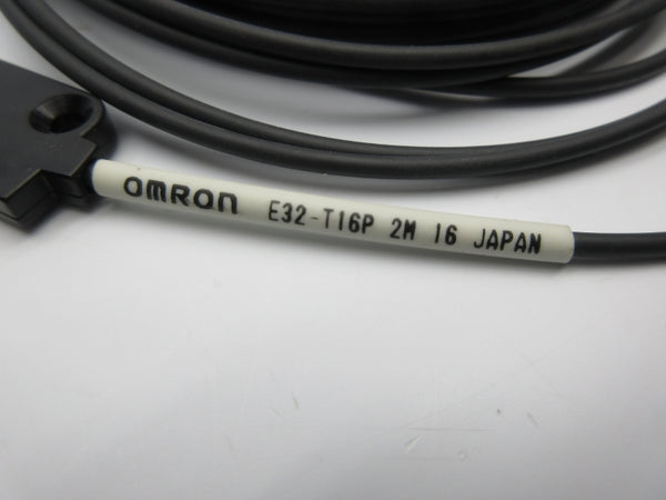 OMRON E32-T16P 2M NSNP