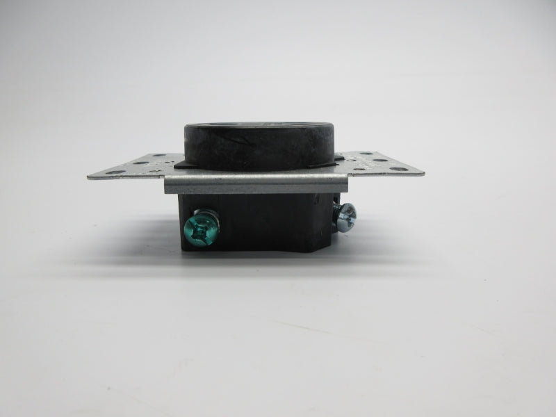 LEVITON 2J40K0 125V 30A NSNP