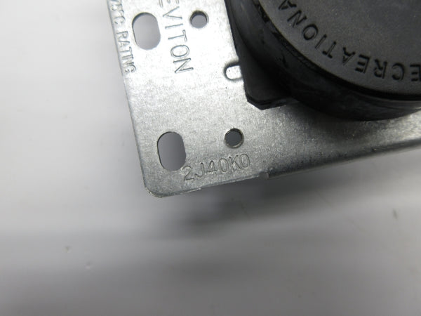 LEVITON 2J40K0 125V 30A NSNP