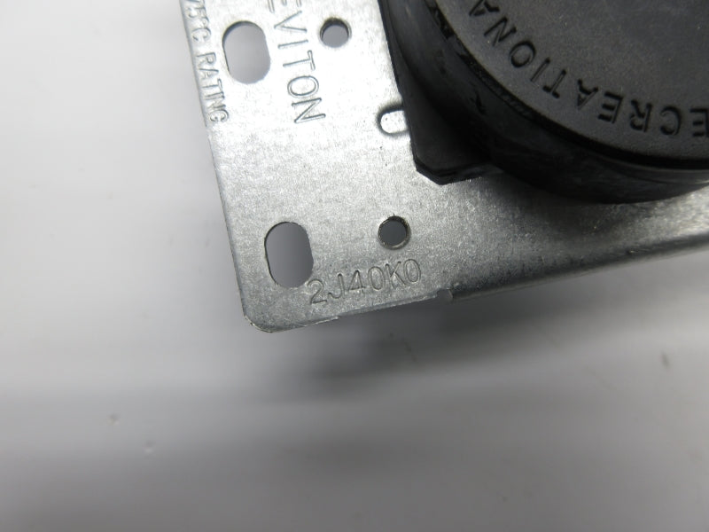 LEVITON 2J40K0 125V 30A NSNP