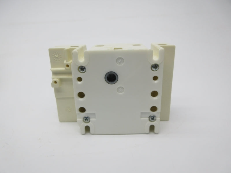 TELEMECANIQUE LK3AR30 660VAC 63A (AS PICTURED) NSMP