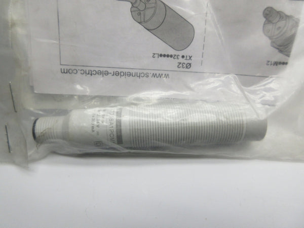 TELEMECANIQUE XT218A1PCM12 12-24VDC NSMP