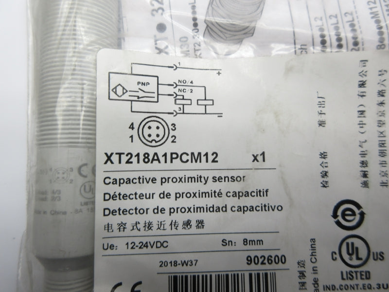 TELEMECANIQUE XT218A1PCM12 12-24VDC NSMP