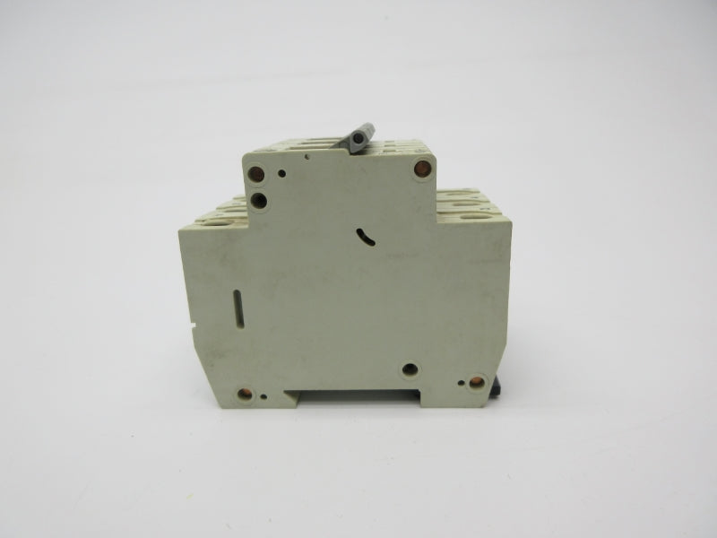 ALLEN BRADLEY 1492-SP3C020 SER. C 415VAC 2A UNMP