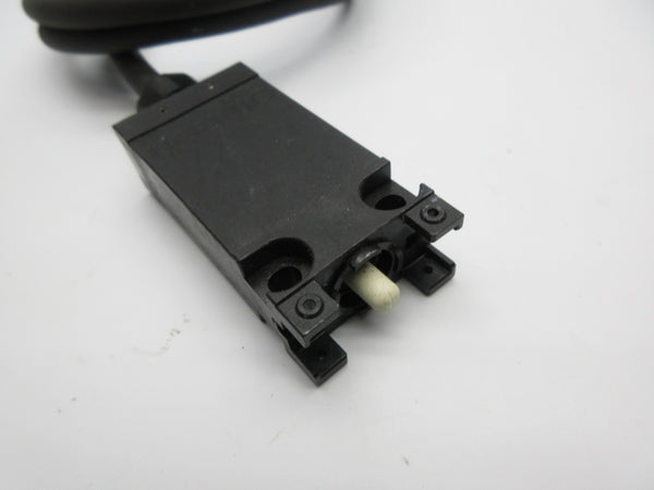 OMRON D4GS-N2R 240V 0.75A NSNP