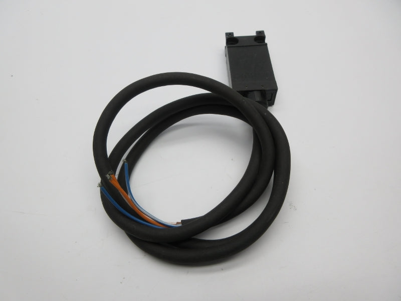 OMRON D4GS-N2R 240V 0.75A NSNP