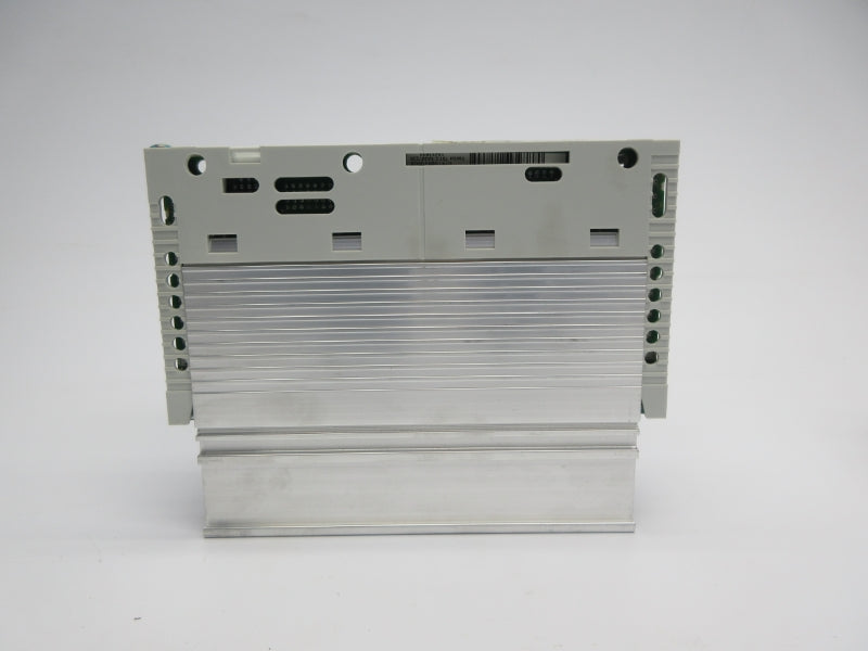 LENZE E82EV551-2C703 230/240V 6.0A NSNP