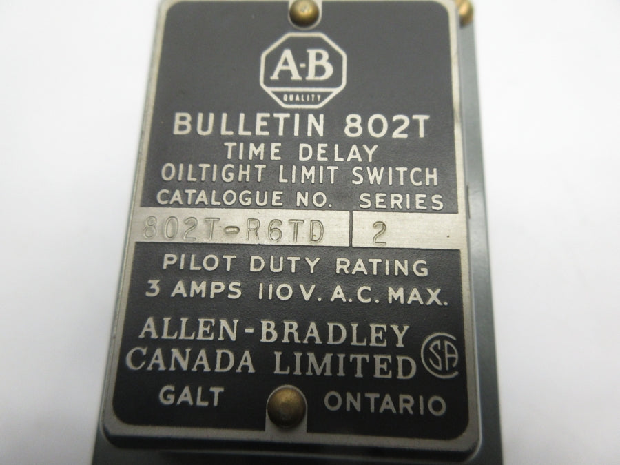 ALLEN BRADLEY 802T-R6TD SER. 2 110VAC 3A NSNP