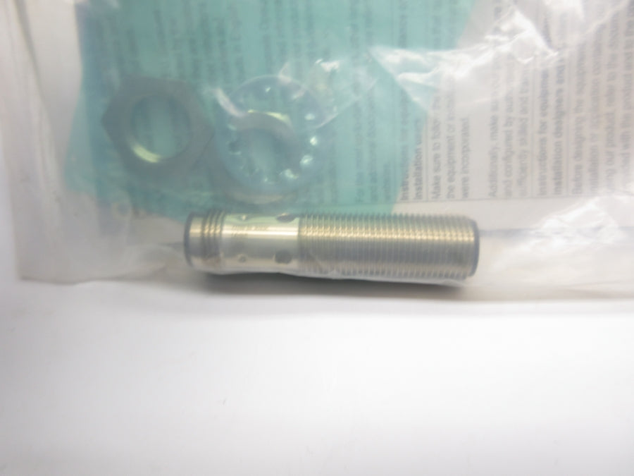 OMRON E2B-M12KS04-M1-C1 10-30VDC NSMP