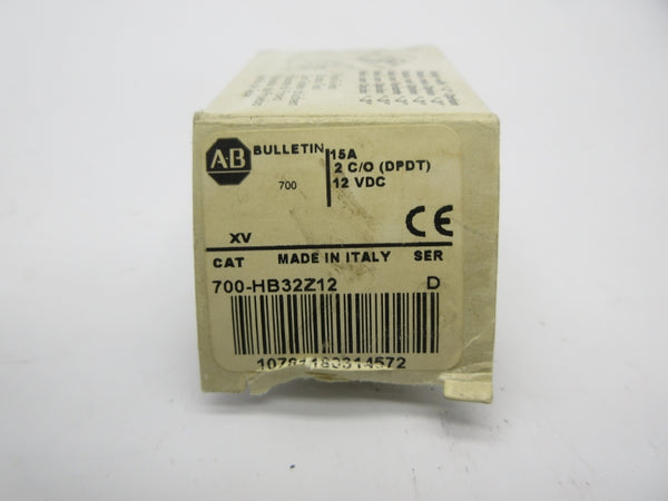 ALLEN BRADLEY 700-HB32Z12 SER. D 12VDC 15A (WH) NSMP