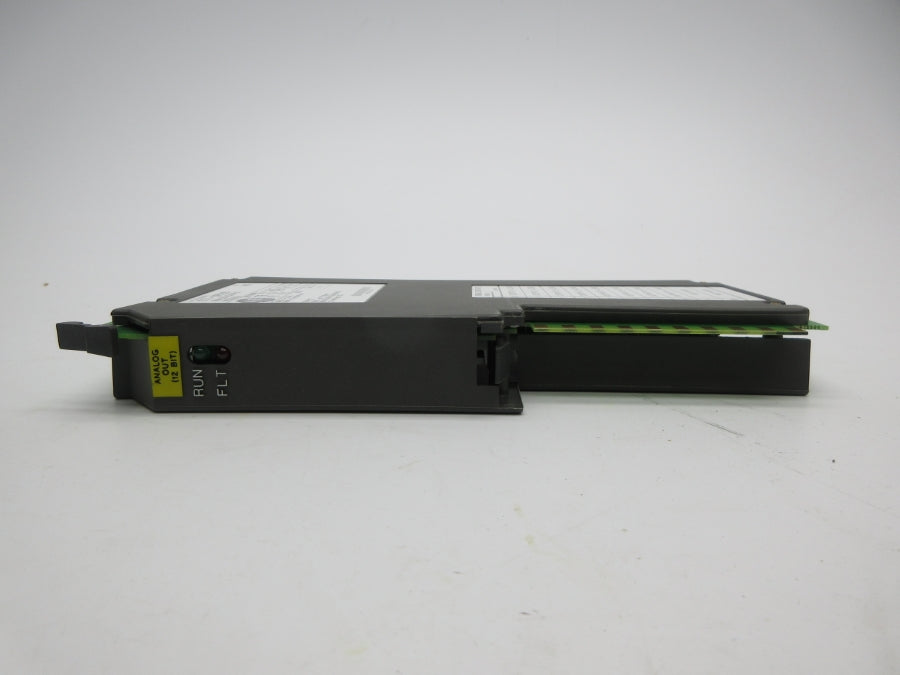 ALLEN BRADLEY 1771-OFE2 SER. B F/W B REV. AB2 NSMP