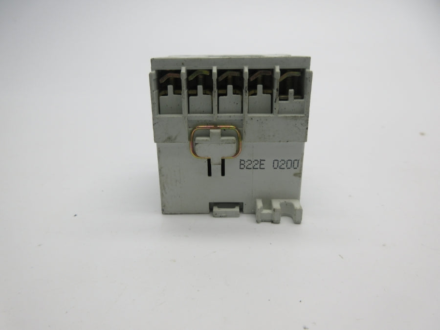 ALLEN BRADLEY 700-MB220A1 SER. A 110/120V UNMP