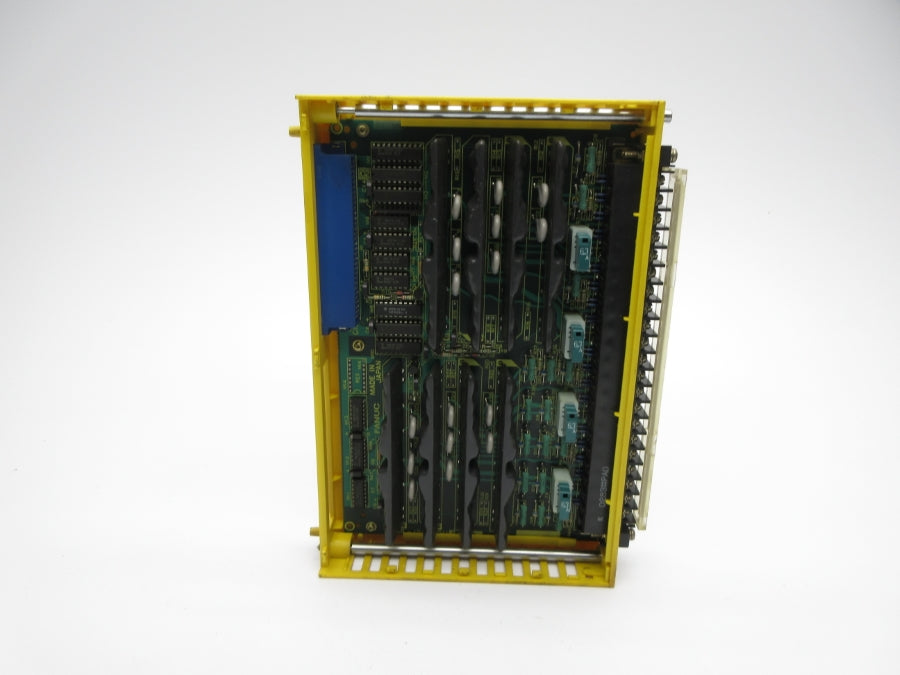 FANUC A03B-0801-C445 OA16D 120VAC 2A  (AS PICTURED) UNMP