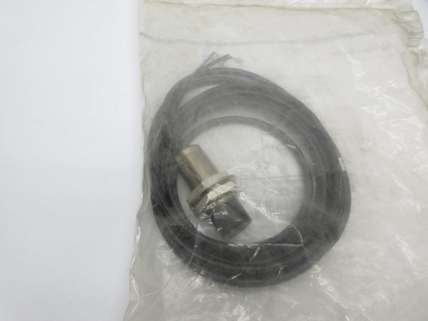 ALLEN BRADLEY 872C-DH8NN18-E2 SER. D NSMP