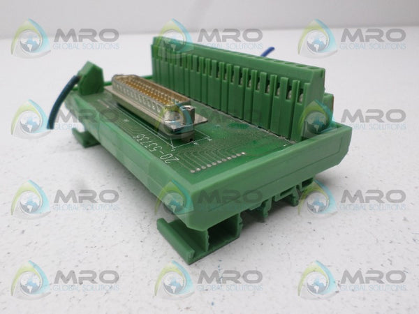 ALLEN BRADLEY 2090-U3BB-D44 SER. B BREAKOUT BOARD  UNMP
