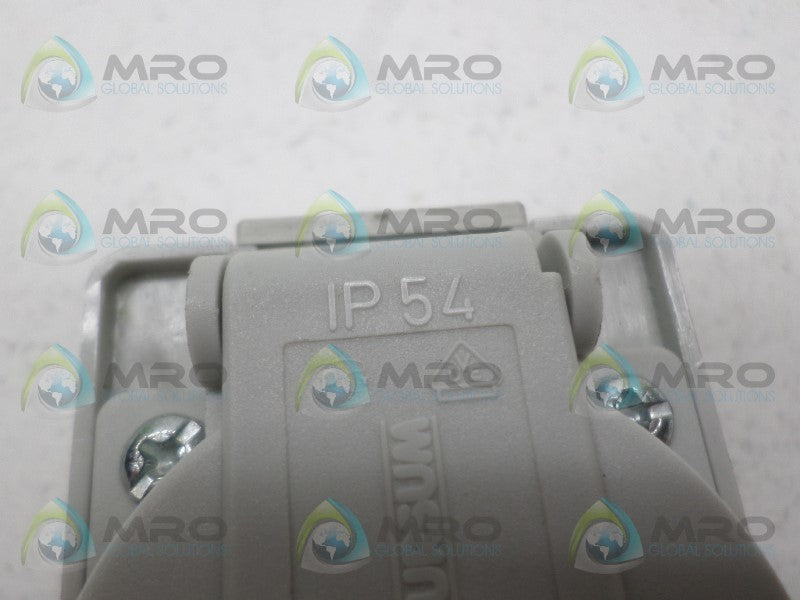 ABL SURSUM IP54 RECEPTACLE NSNP