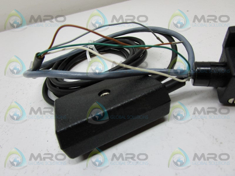 PEPPERL+FUCHS LS1S-GA PHOTOELECTRIC SENSOR  NSMP