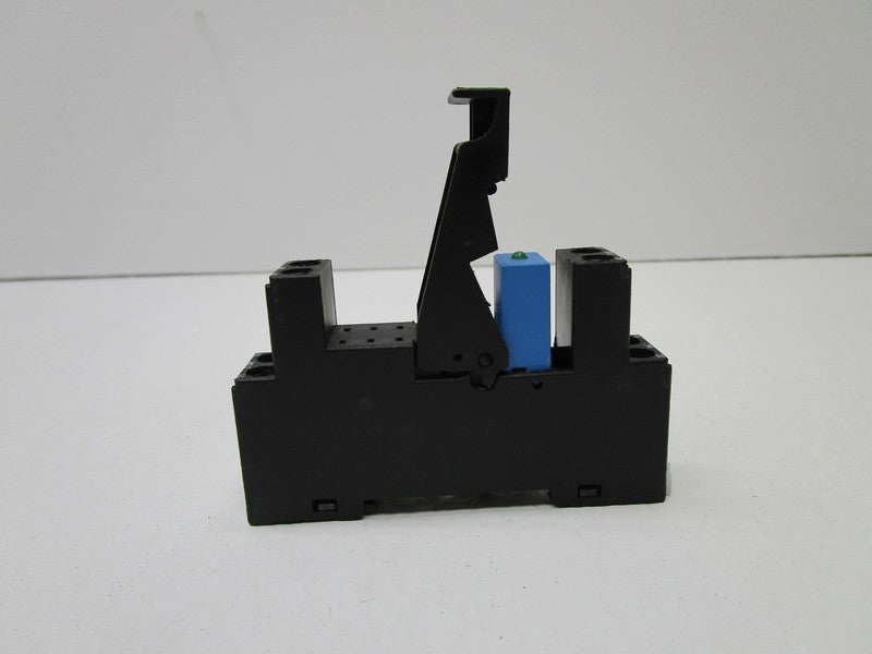 FINDER 95.85.30 RELAY SOCKET (AS PICTURED)  NSNP