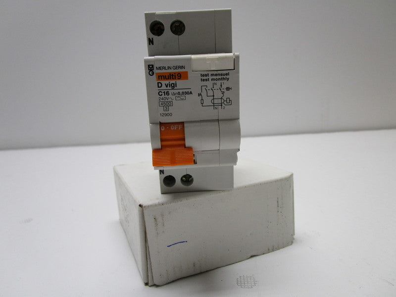 MERLIN GERIN 12900 CIRCUIT BREAKER 16A  NSMP