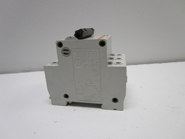 MERLIN GERIN 21421 C32N-8 CIRCUIT BREAKER 8A  NSNP