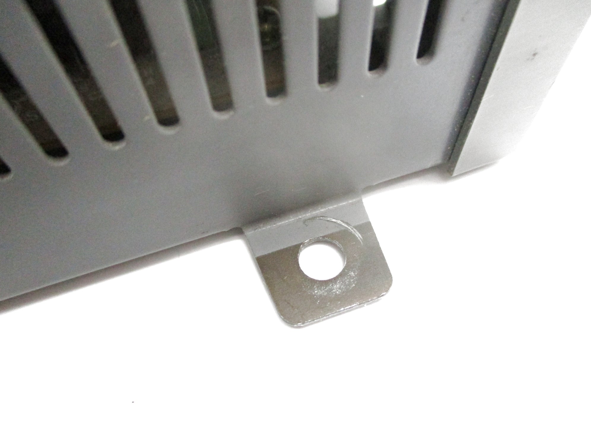 ALLEN BRADLEY 1747-L20D SER. B F/W 6 10-30VDC UNMP