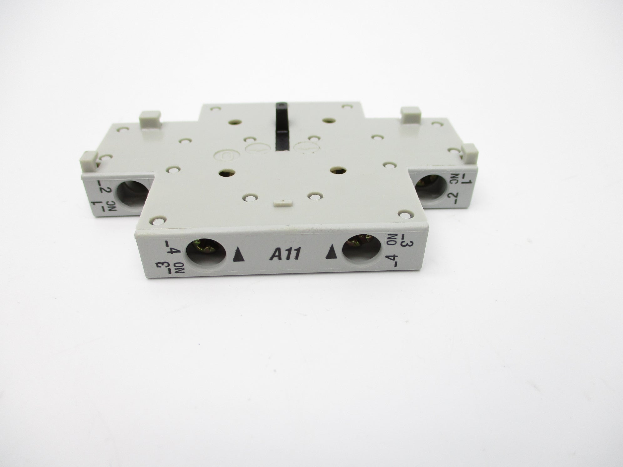 ALLEN BRADLEY 100-SA11 SER. A 600VAC 10A (BR/WH) NSMP