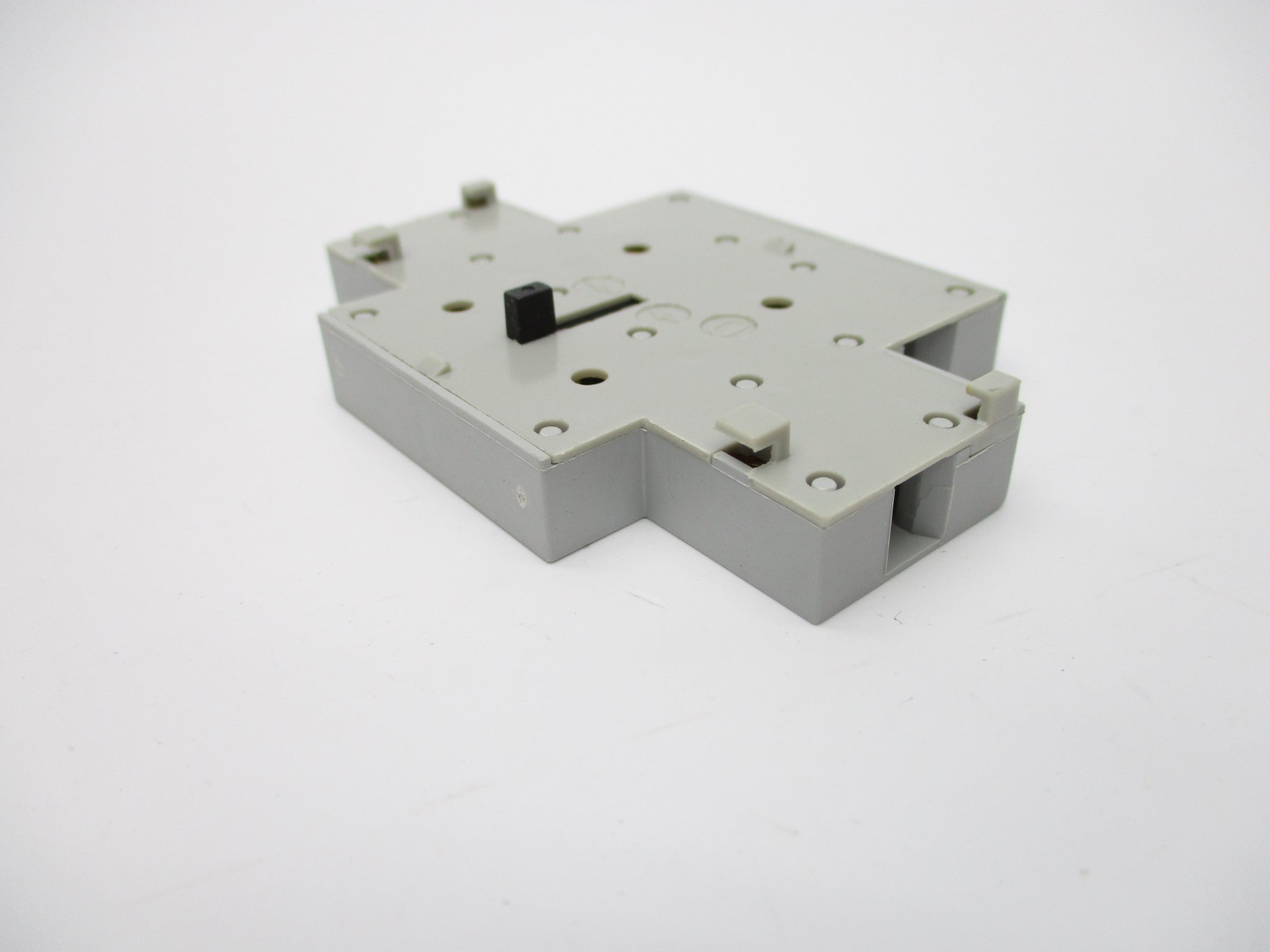 ALLEN BRADLEY 100-SA11 SER. A 600VAC 10A (BR/WH) NSMP